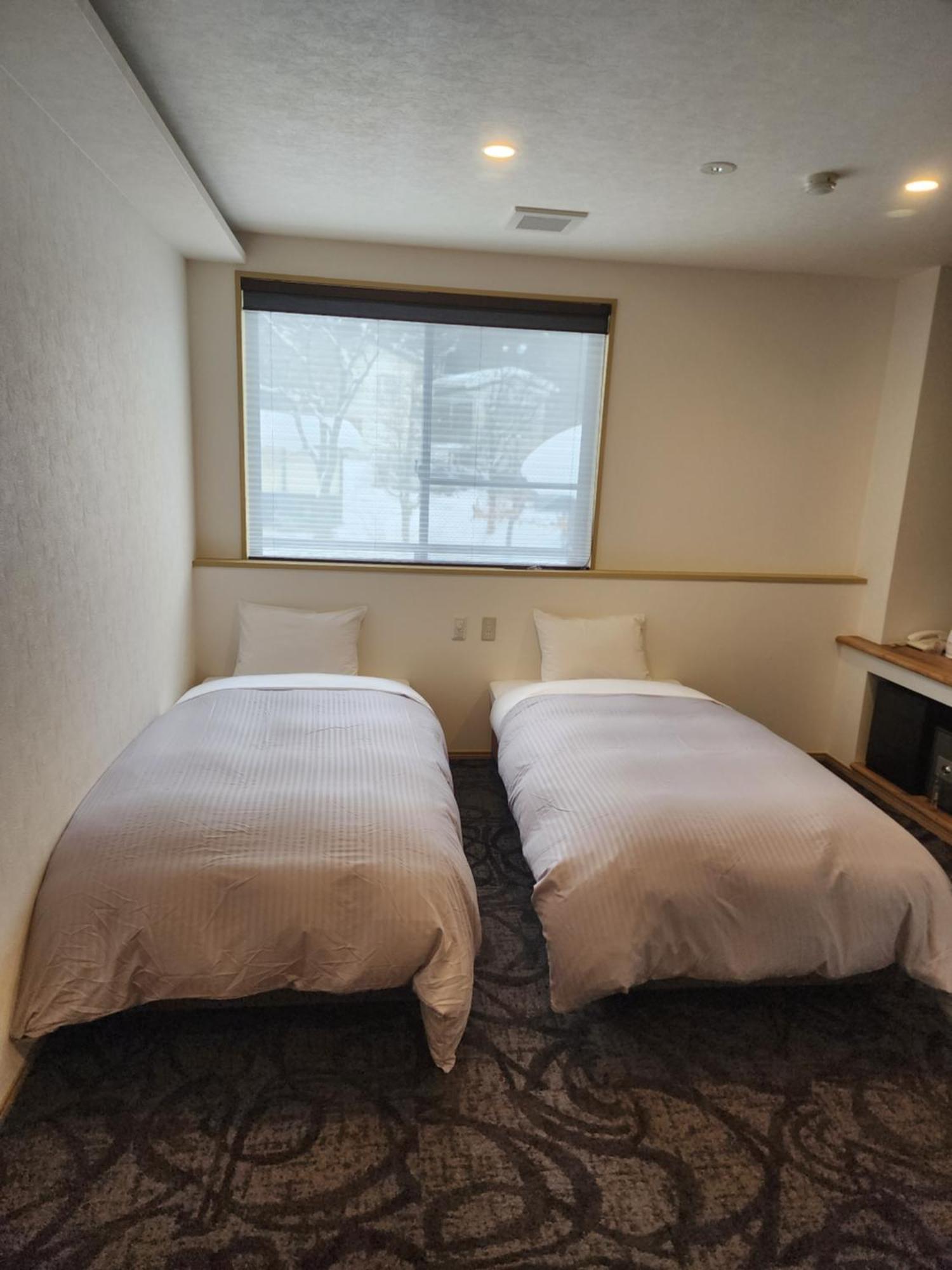 Hakuba Hotel Hana-No-Sato Экстерьер фото