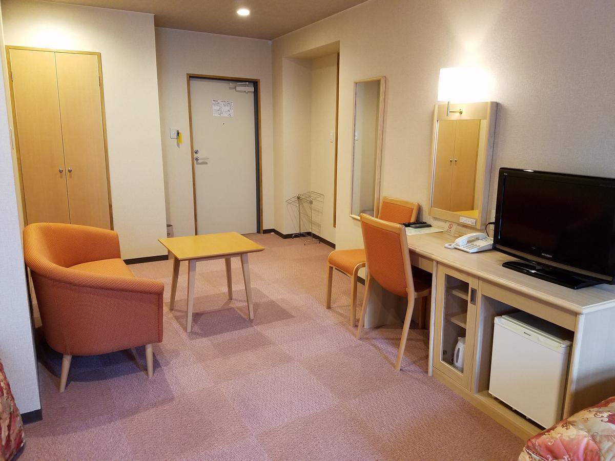 Hakuba Hotel Hana-No-Sato Экстерьер фото